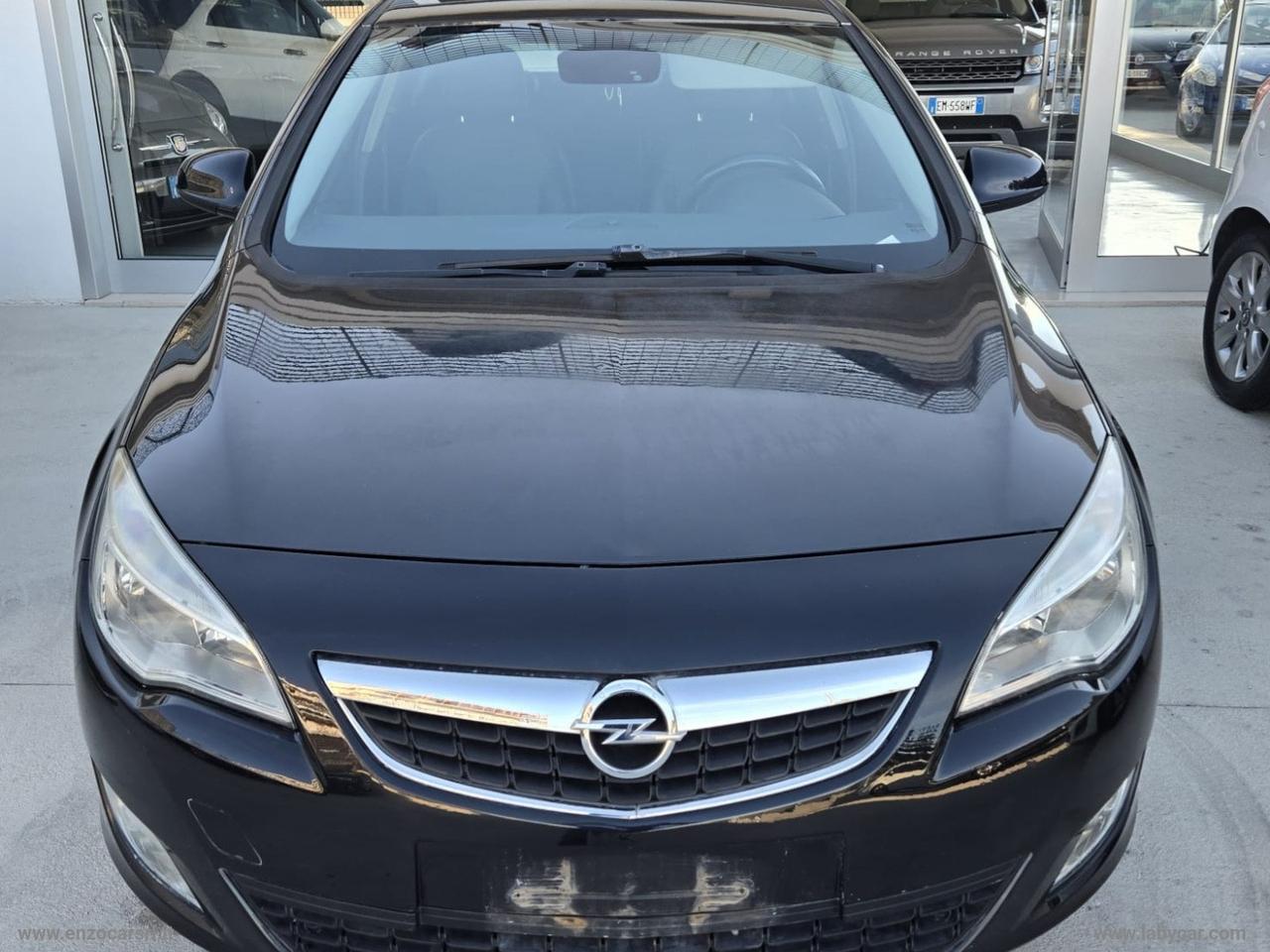 OPEL Astra 1.7 CDTI 125 CV 5p. Cosmo UNIPROPRIETARIO