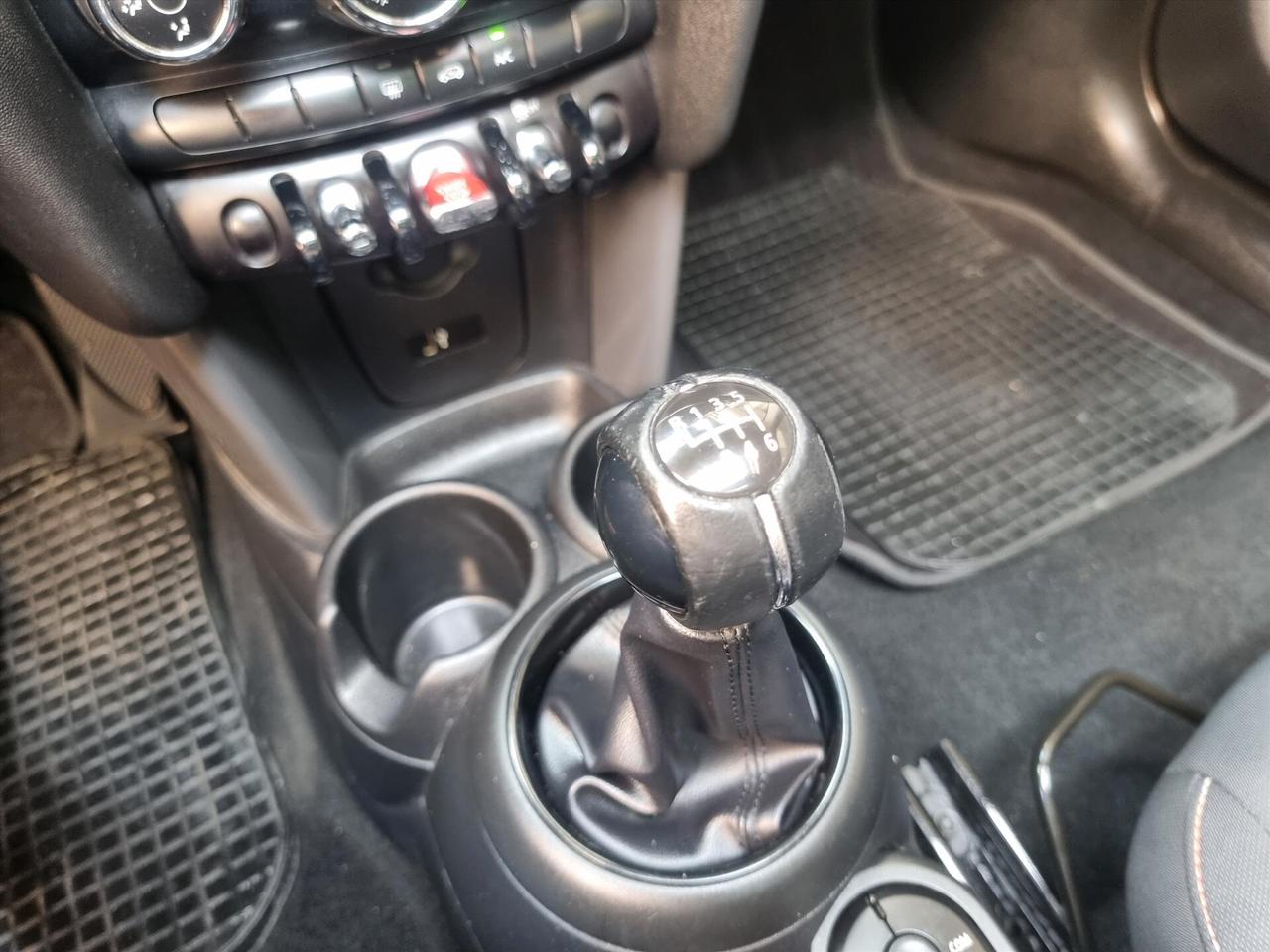Mini 1.5 One 75 CV X NEO PATENTATI TETTO APIRBILE