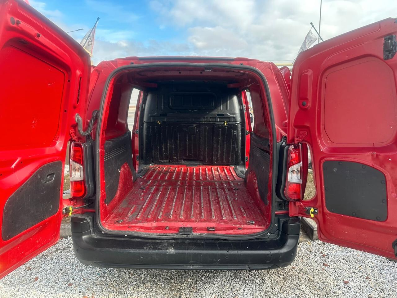 Peugeot Partner BlueHDi 130 S&S PL Furgone Grip