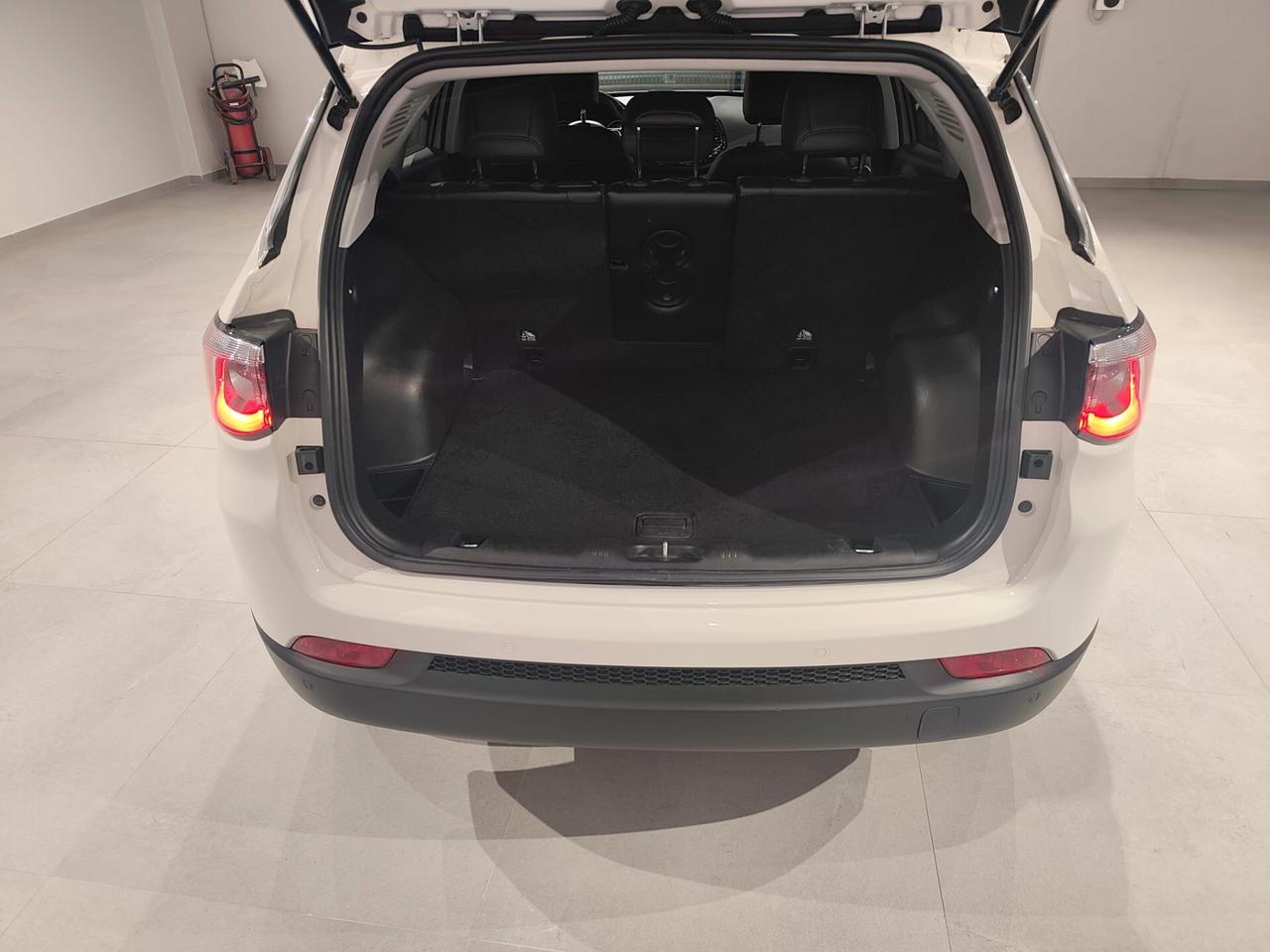 Jeep Compass MY19 Limited 1.6Mj 120Cv MT - Autocarro N1