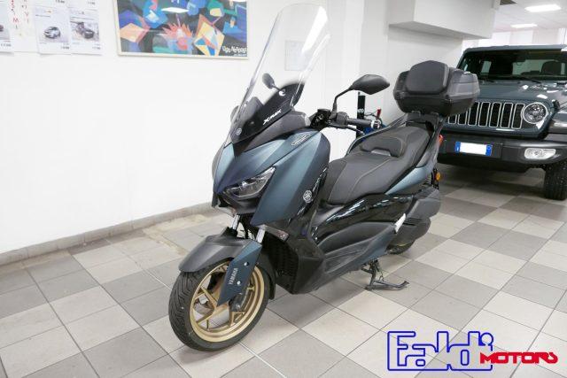 YAMAHA X-MAX 300 Tech Max