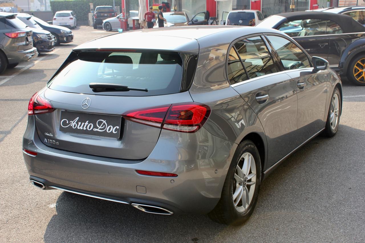 Mercedes-benz A 180 d Automatic Sport NAVY RETROCAMERA