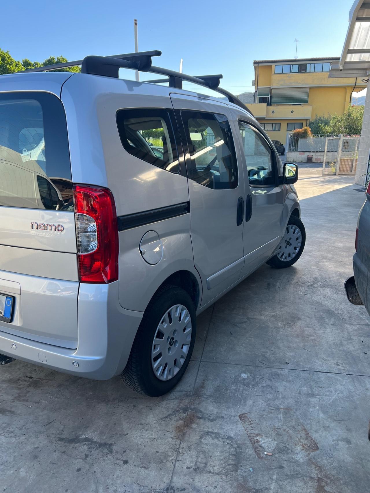 Citroen Nemo 1.3 HDi 75CV automatico e gancio traino