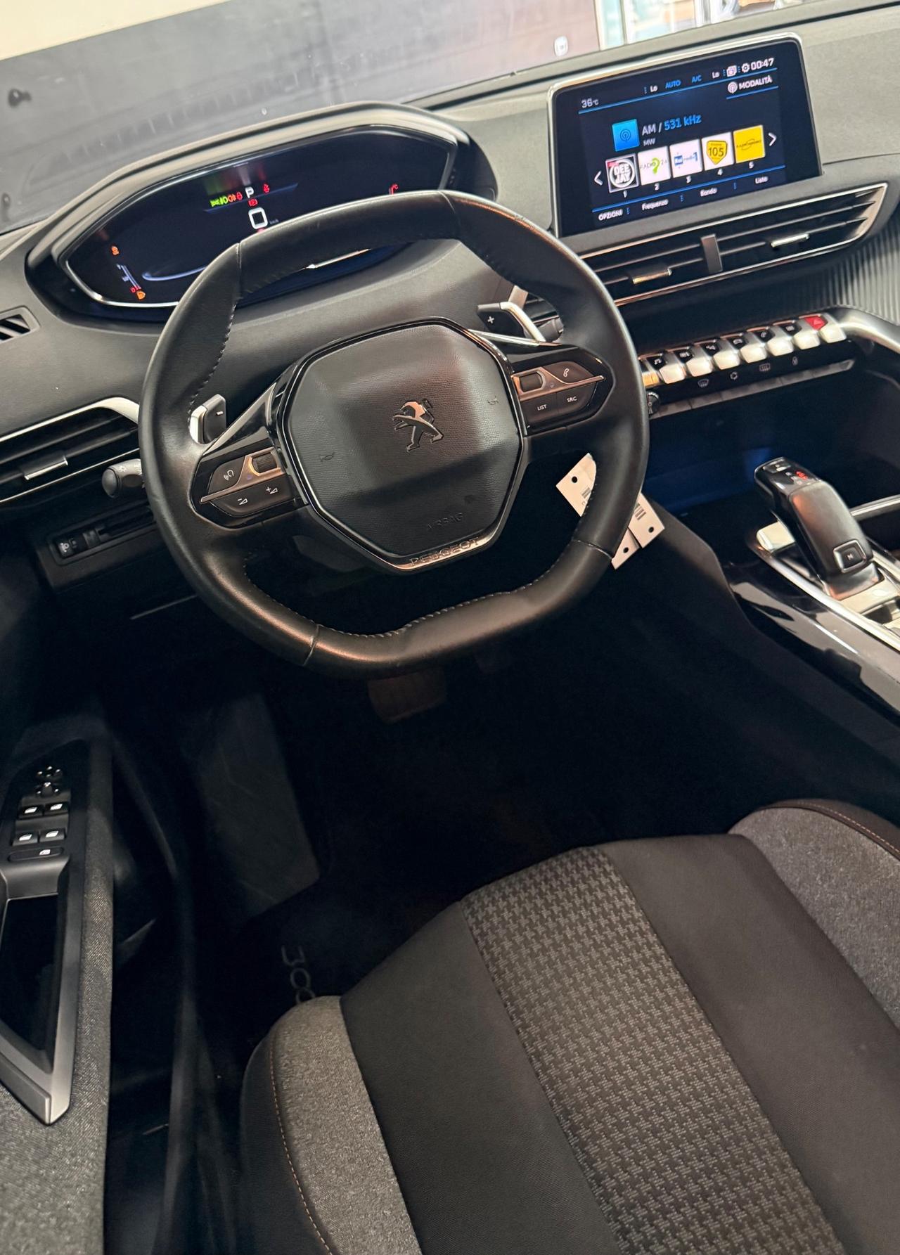 Peugeot 3008 BlueHDi 130 (VENDUTA)