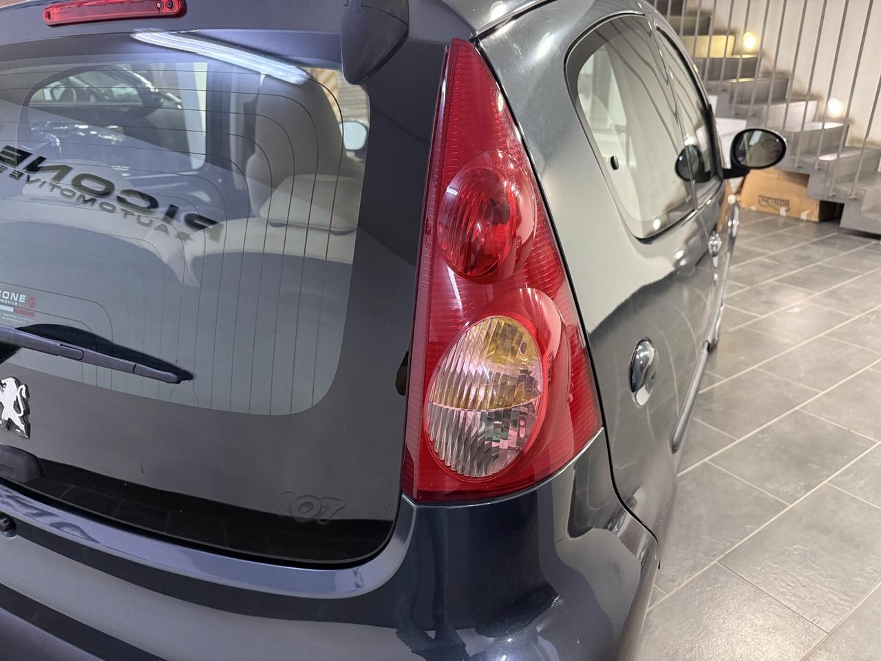 Peugeot 107 1.0 68CV 3p. Desir
