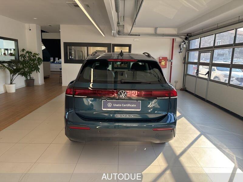 Volkswagen Tiguan III 2024 2.0 tdi Life 150cv dsg