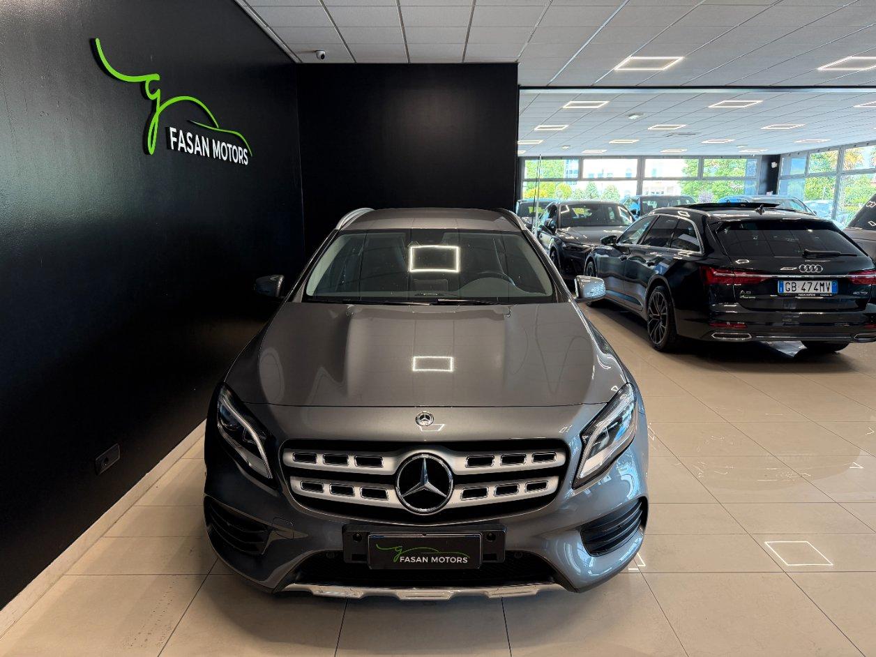 Mercedes GLA 200 Night Edition auto