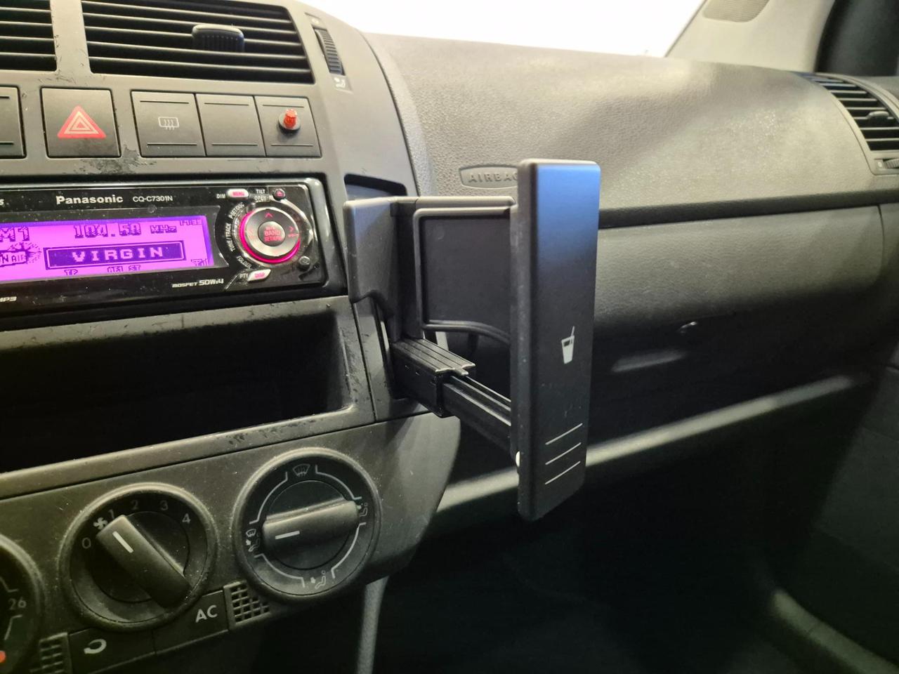 Volkswagen Polo 5p 1.4 Comfortline - NEOPATENTATI - UNIPROPRIETARIO - Clima