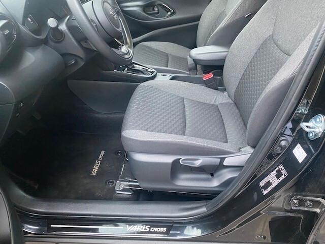 Toyota Yaris Cross TREND..130 CV!