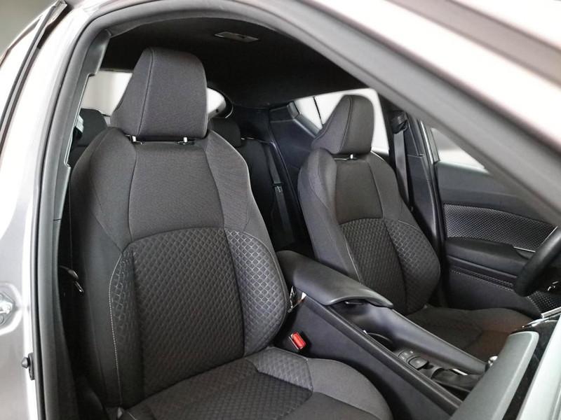 TOYOTA C-HR 1.8H 98CV E-CVT Business