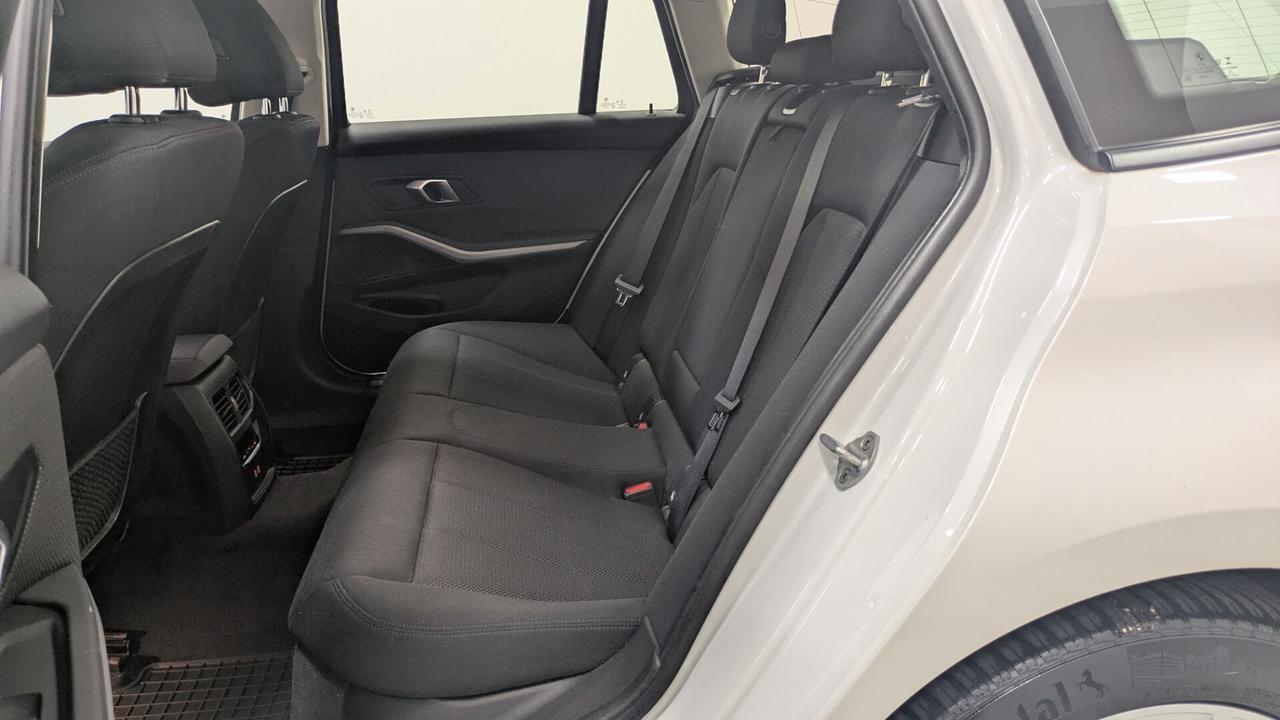 Bmw 318 318d 48V Touring Business Advantage