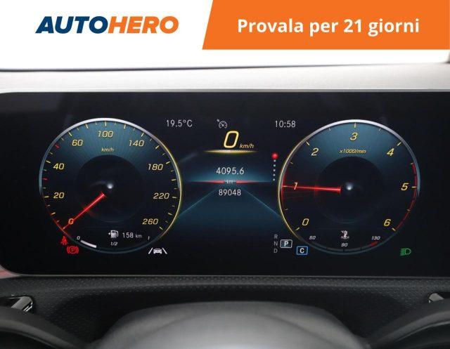 MERCEDES-BENZ A 180 d Automatic Premium