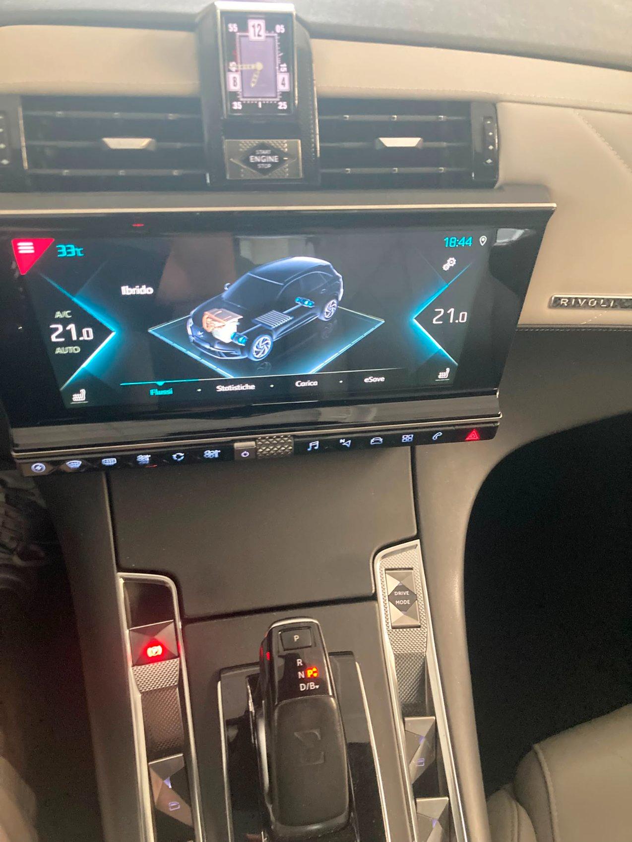 DS Automobiles 7 Ibrida Plug-in