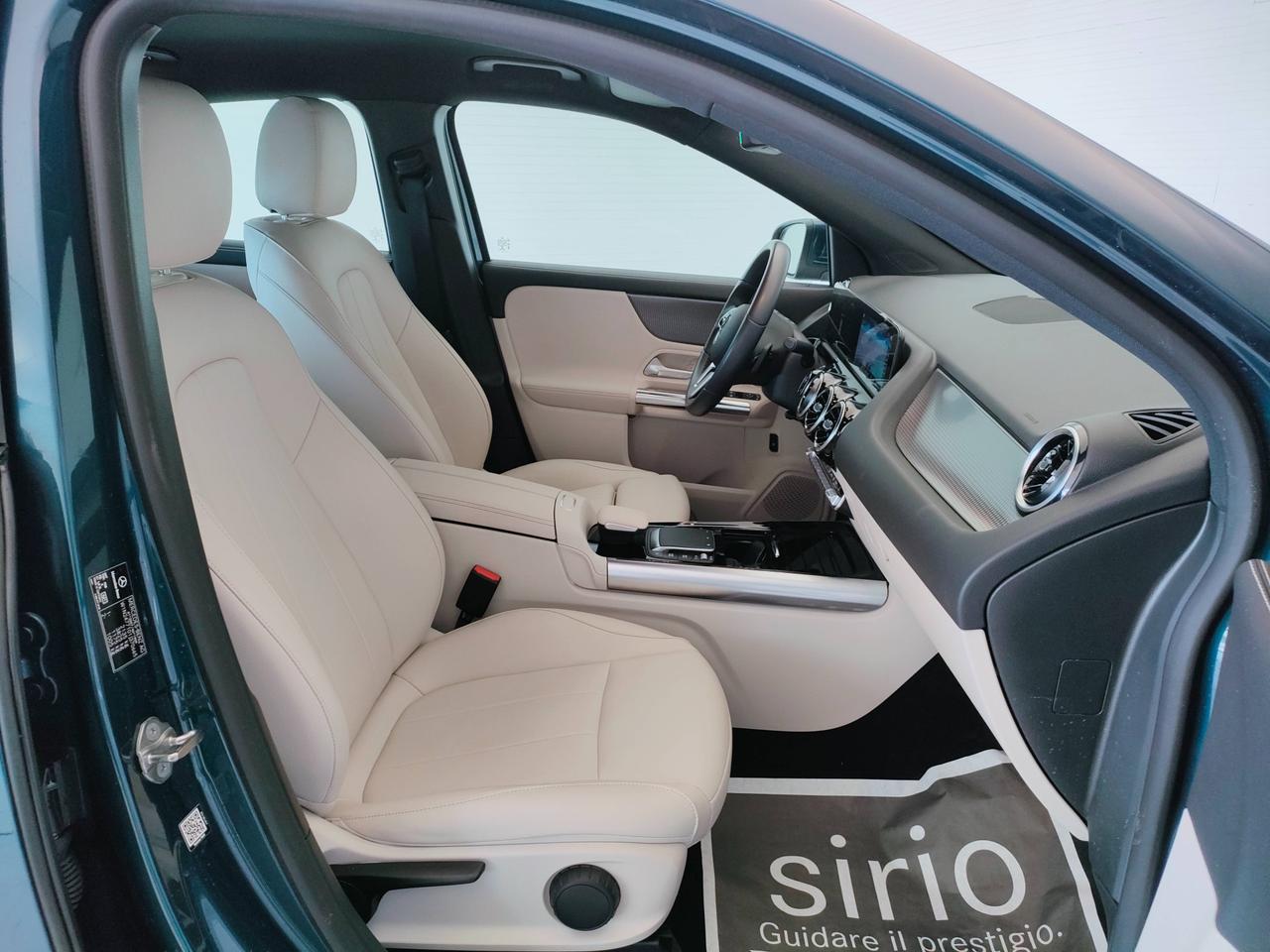Mercedes-Benz GLA-H247 2020 - GLA 180 d Sport Plus auto