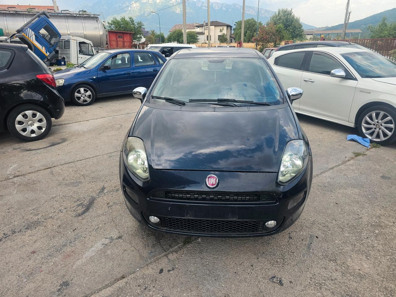 Fiat Punto 1.3 MJT II 85 CV LOUNGE/CARINA