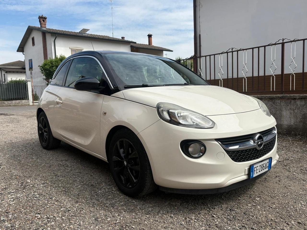 Opel Adam 1.4 87 CV GPL Tech Air