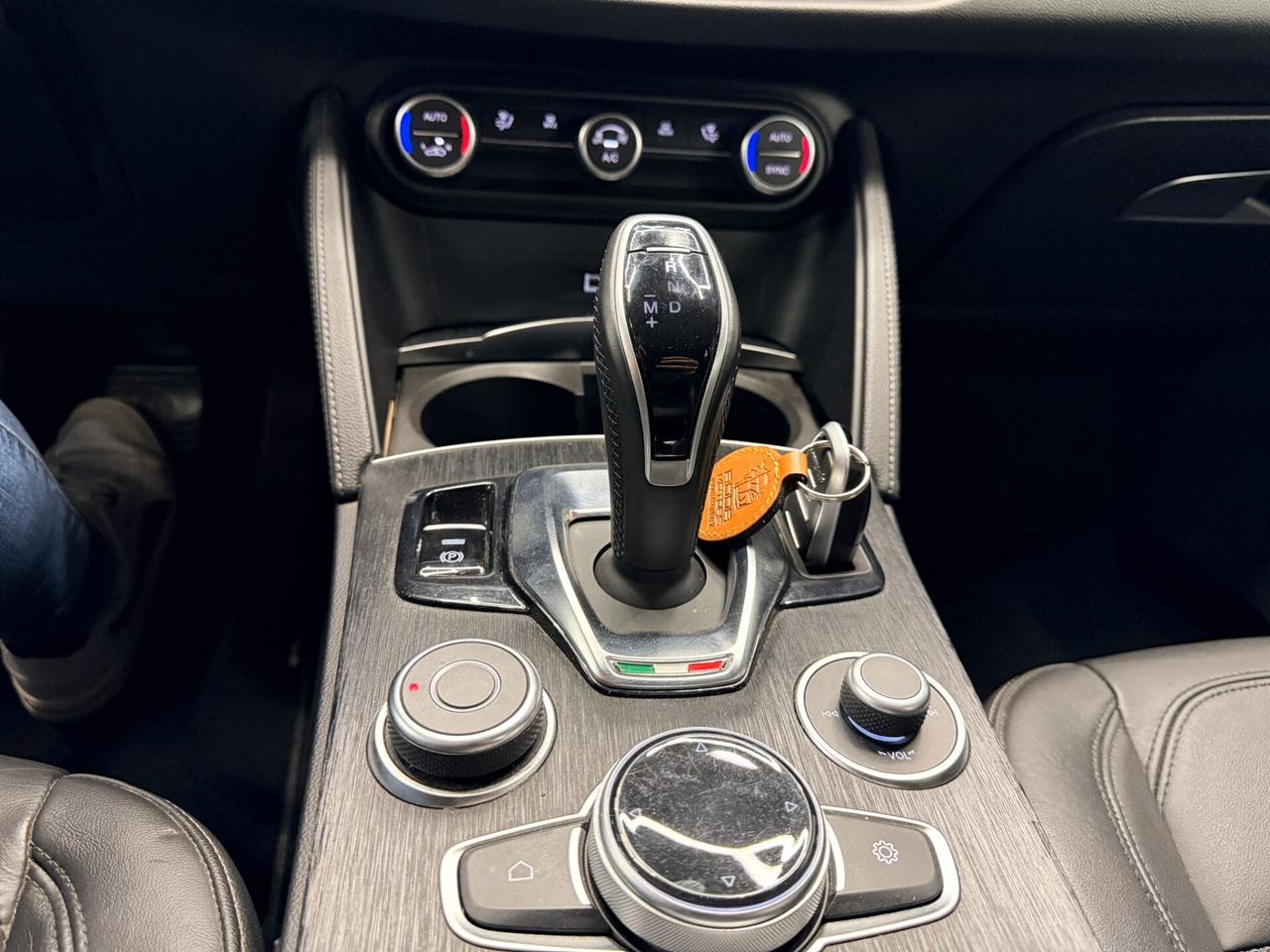 Alfa Romeo Stelvio 2.2 AUTOCARRO 5 POSTI IVA DEDUCIBILE Turbodiesel 160 CV AT8 RWD