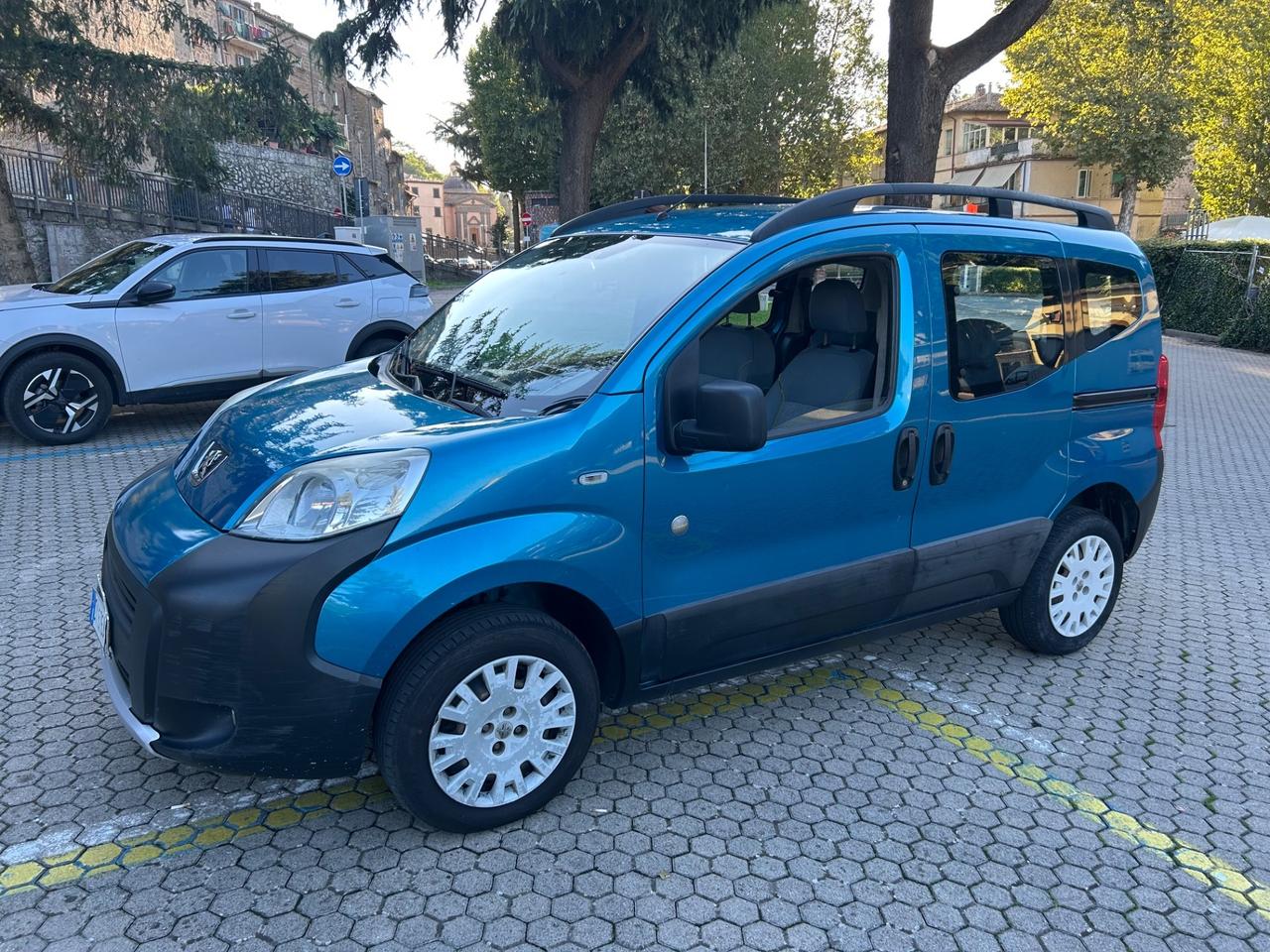Peugeot Bipper Tepee 1.4 HDi 70CV Outdoor