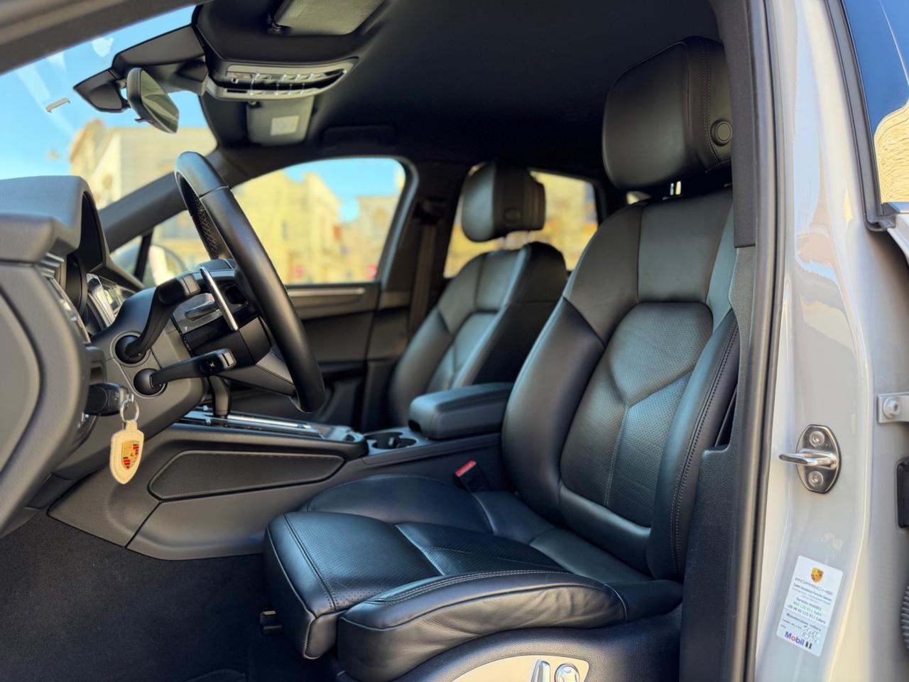 Porsche Macan 2.0 265 CV TURBO PDK GESSO SPORT CHRONO