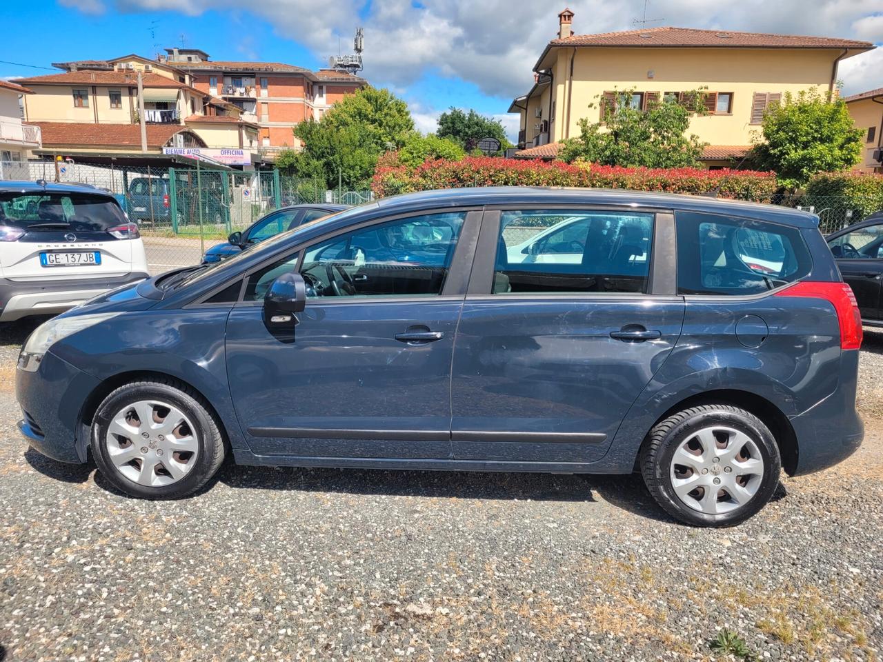 Peugeot 5008 1.6 7 POSTI