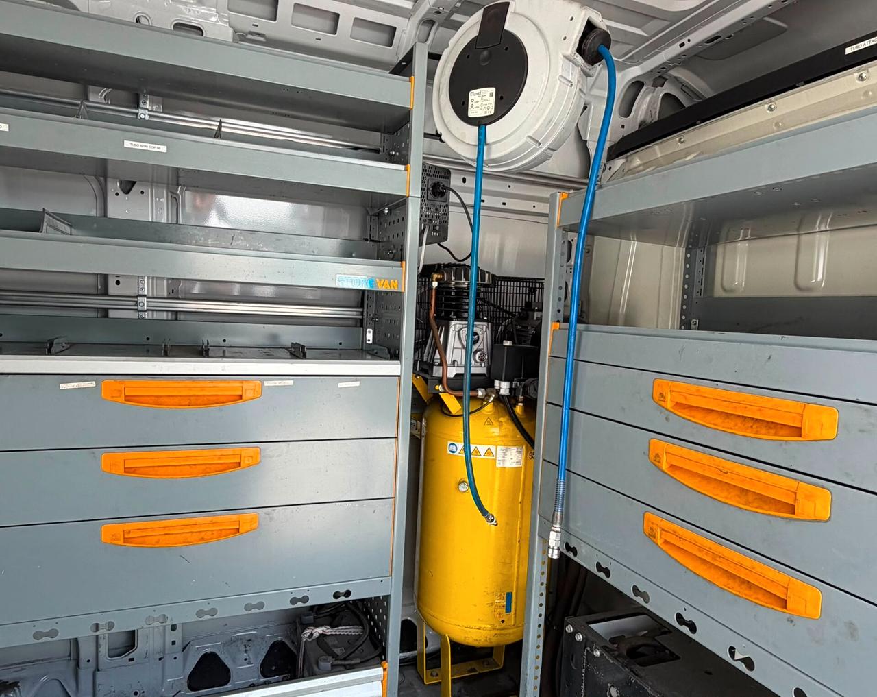 FIAT DUCATO 2.2 L3H2 OFFICINA MOBILE