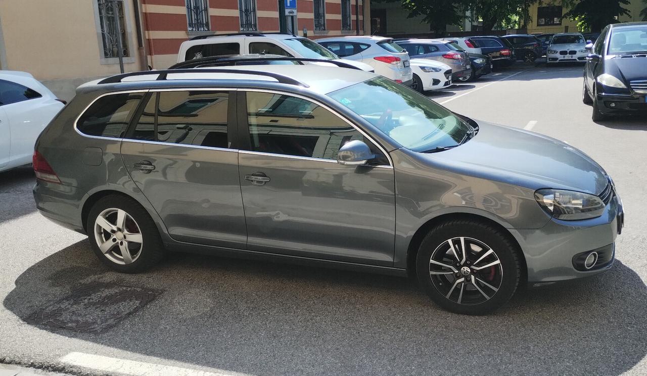 Volkswagen Golf Variant 2.0 TDI 140CV DPF 5p. Highline