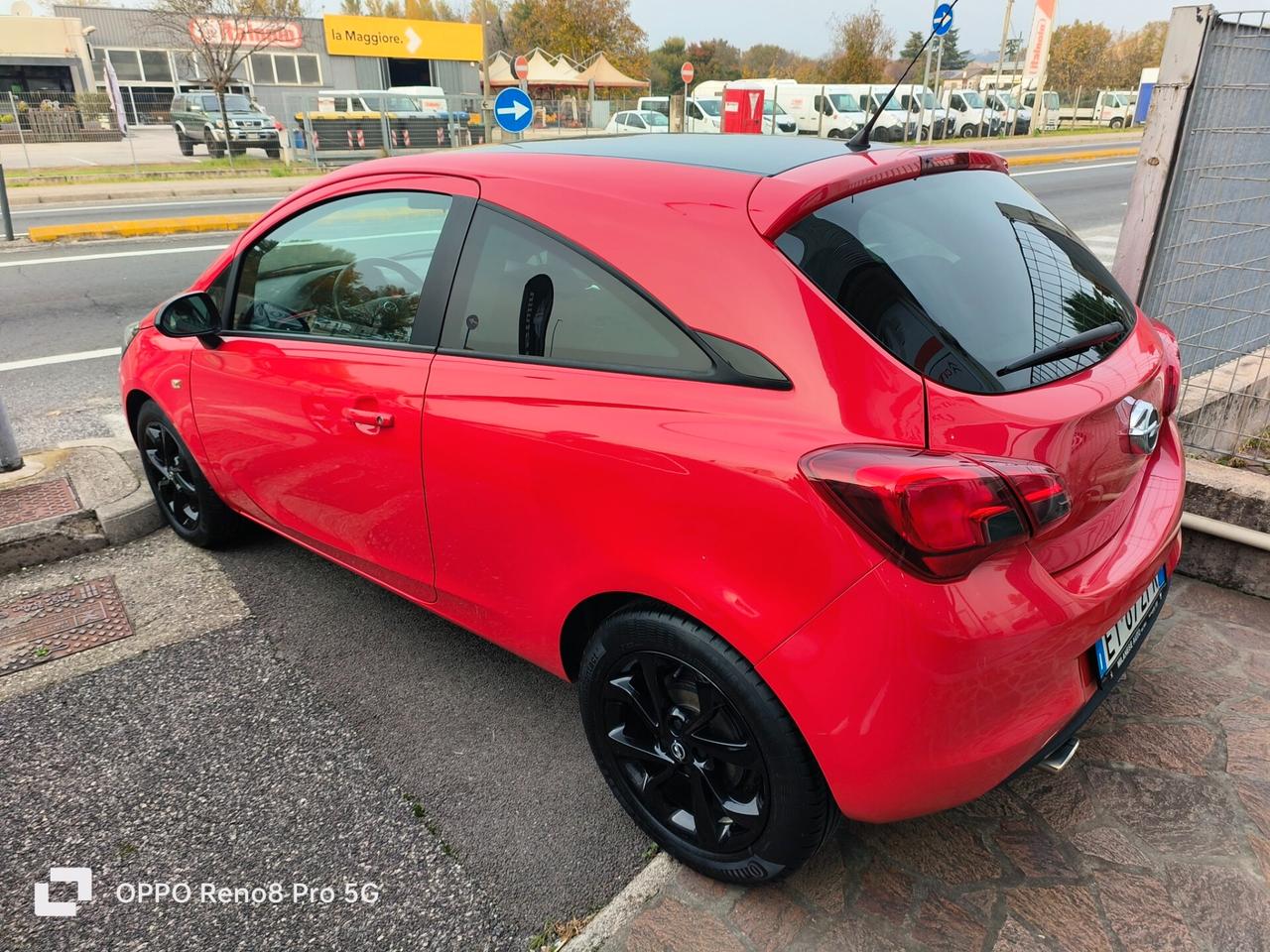 Opel Corsa 1.4 90CV Coupé b-Color