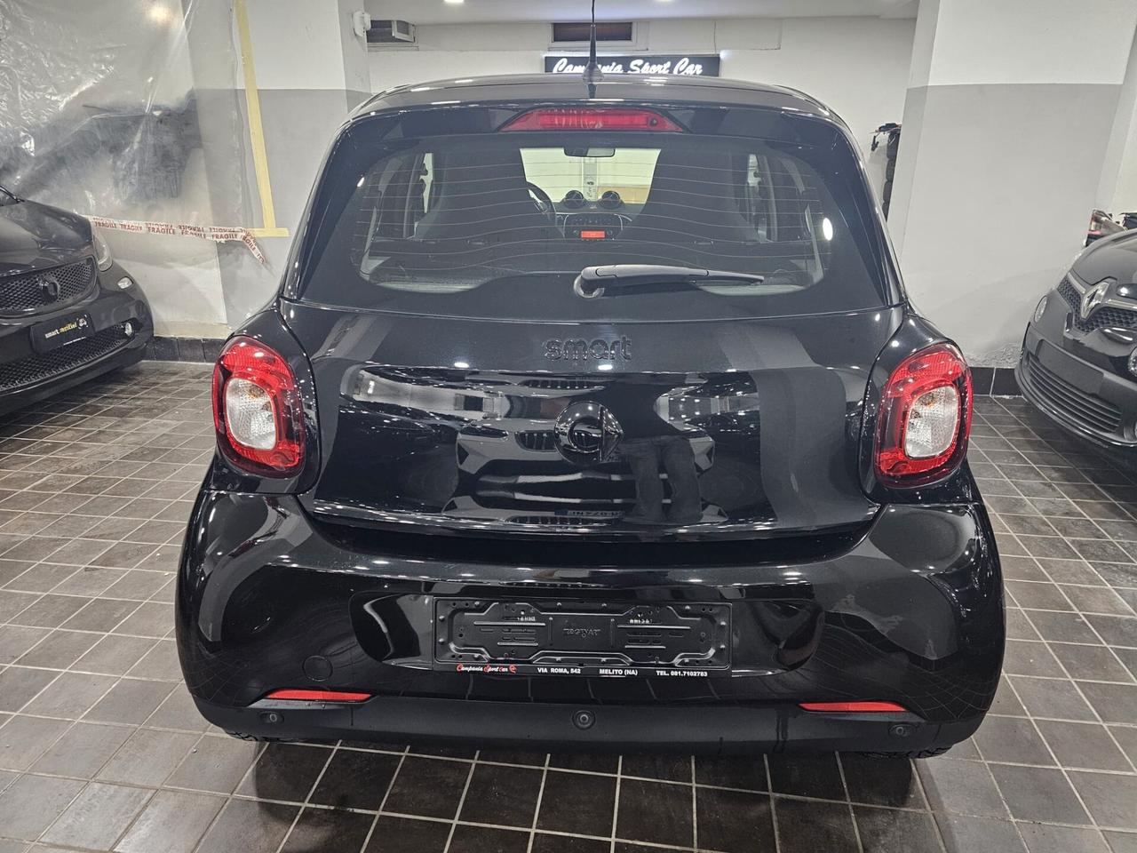 NUOVA SMART FORFOUR IDENTITY BLACK EDITION PASSION 0.9 BENZ 90CV TWINAMIC