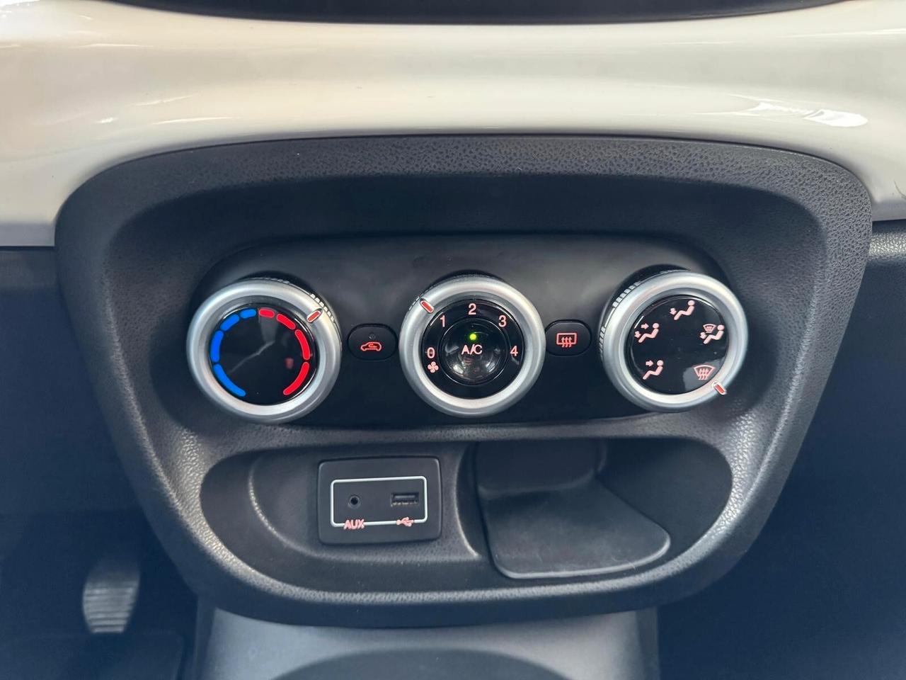 FIAT 500L 1.6 Multijet 105cv LOUNGE NEOPATENTATI