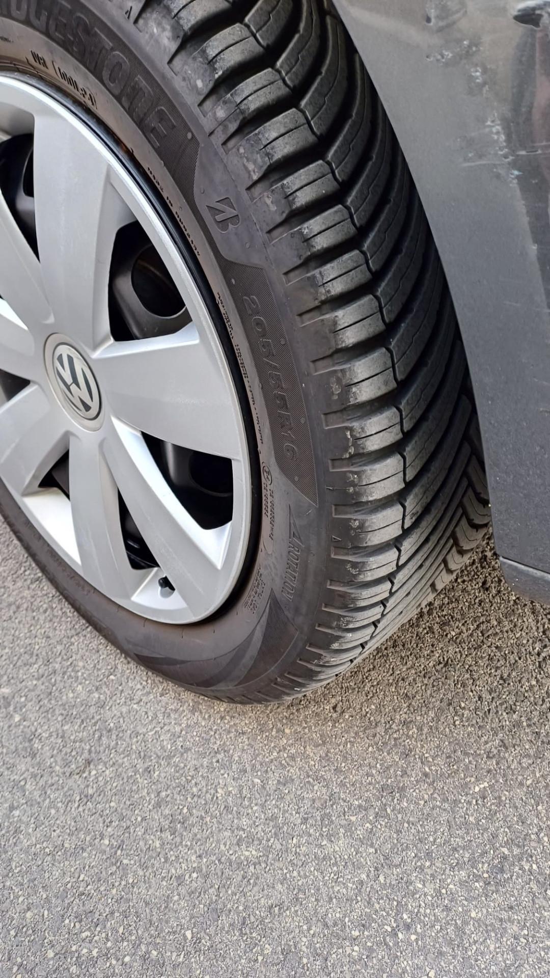 Volkswagen Touran Business 1.6 TDI Comfortline