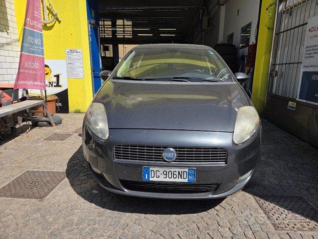 FIAT Grande Punto 1.4 5 porte ACTIVE NEOPATENTAT