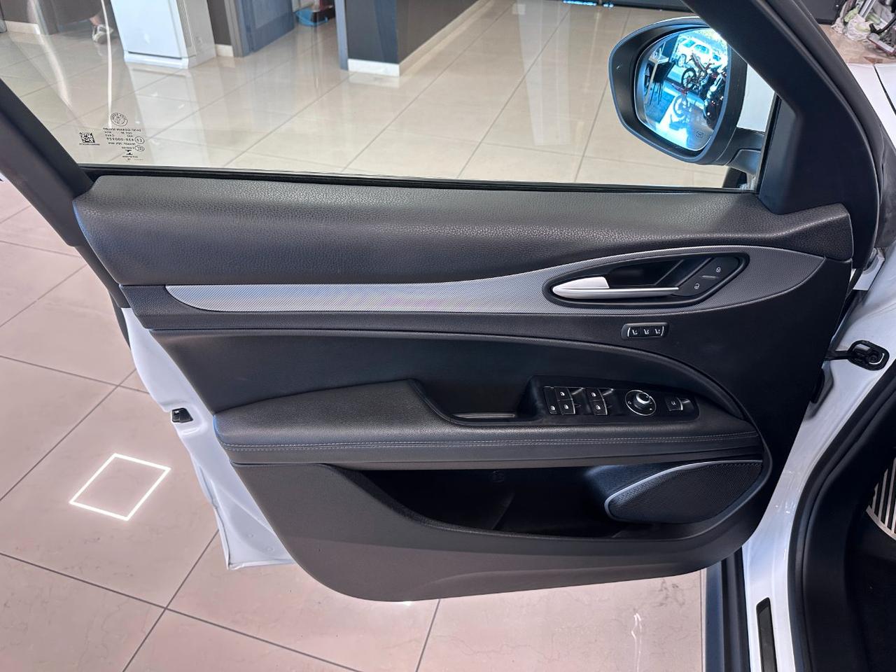 Alfa Romeo Stelvio 2.2 t Executive Q4 210cv auto my19