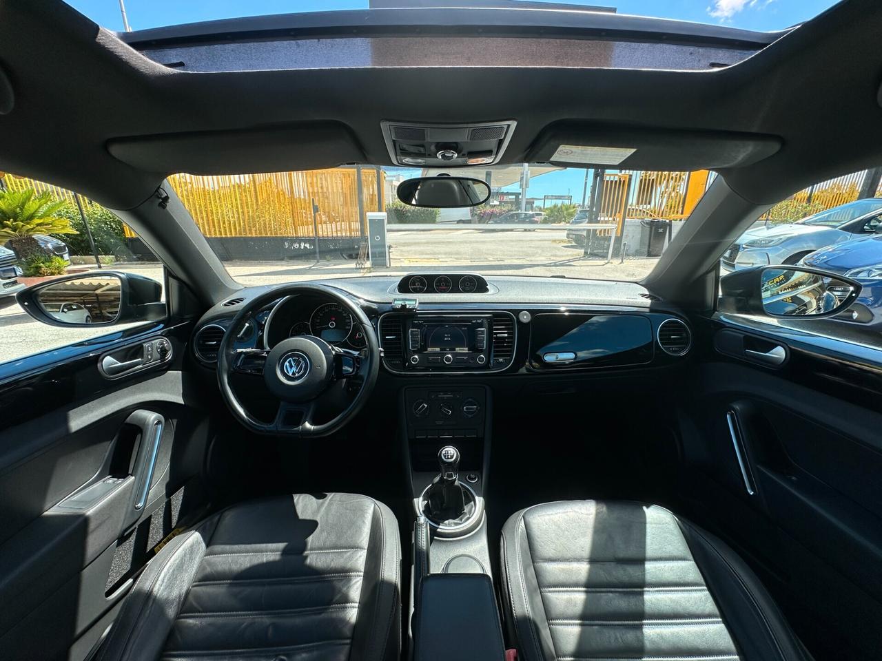 VOLKSWAGEN Maggiolino 1.6 TDI Design
