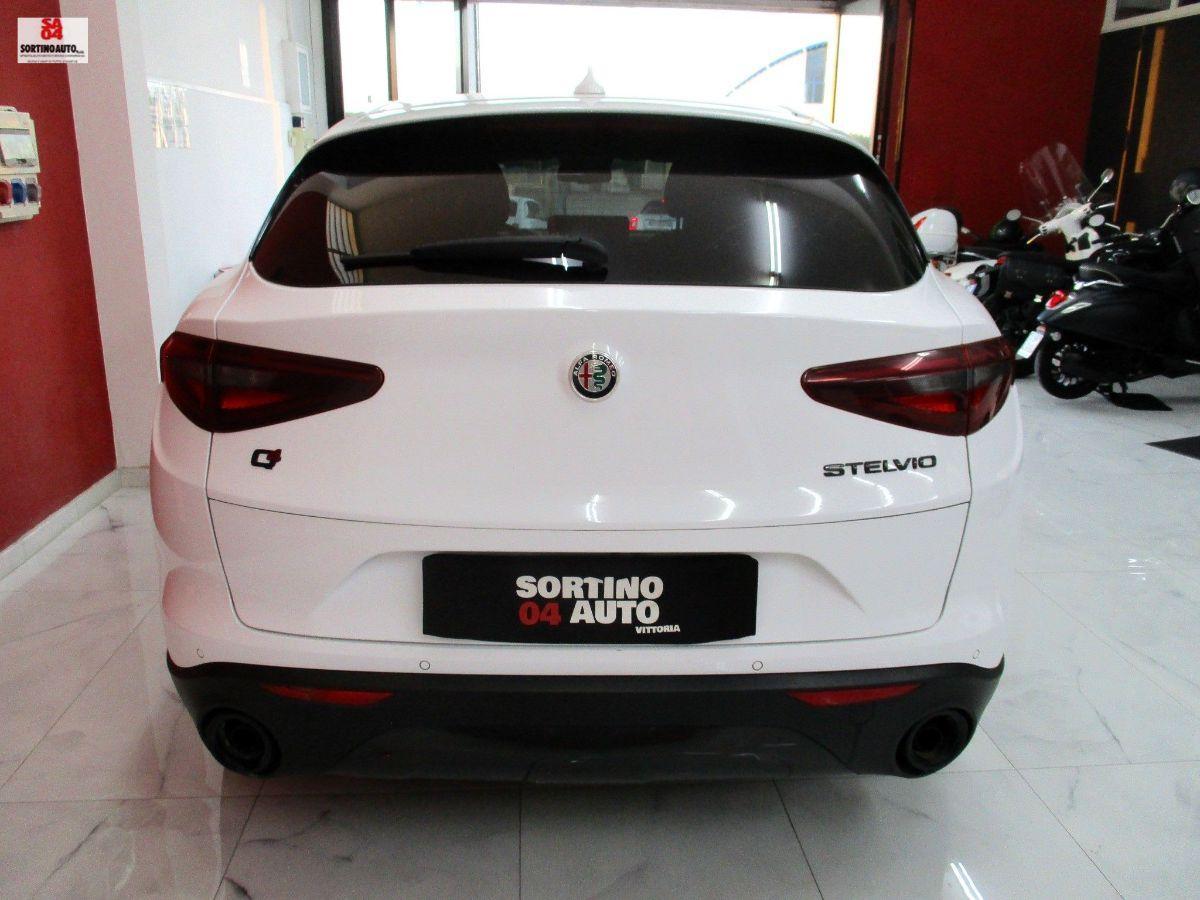 A.R.Stelvio 2.2 T.diesel 190CV AT8 Q4 SPRINT 2021
