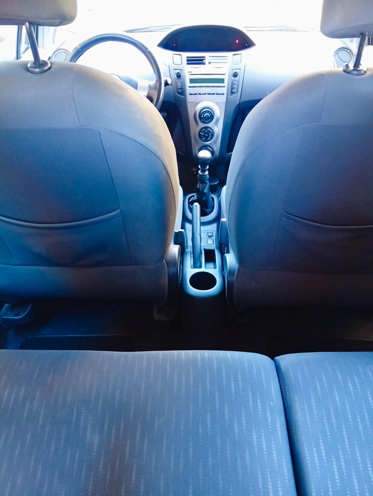 Toyota Yaris 1.3 Benzina