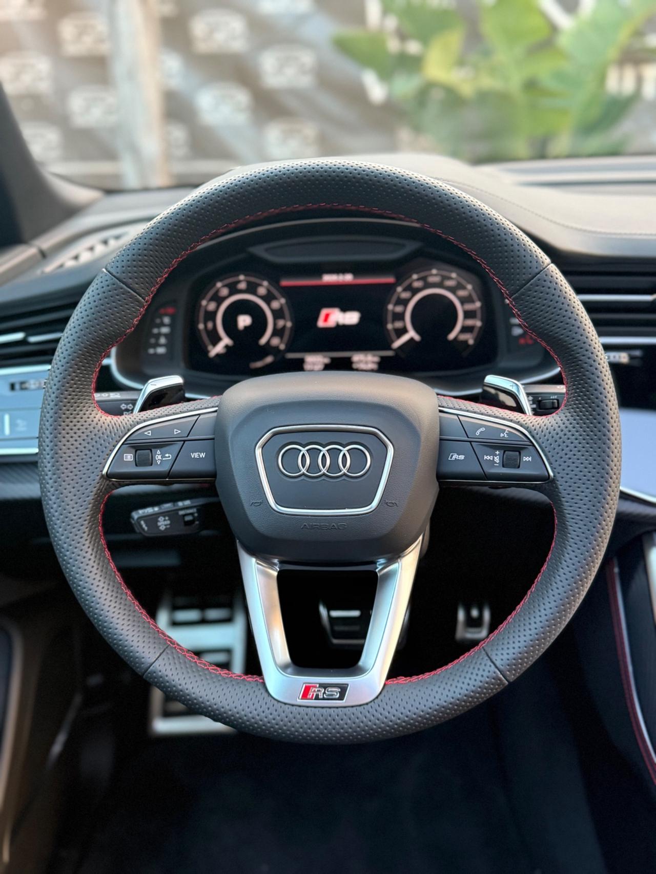 Audi Q8 RS TFSI V8 quattro tiptronic Performance