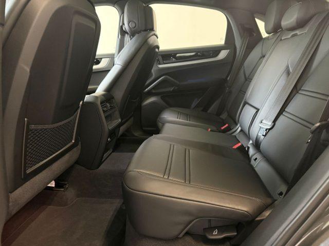 PORSCHE Cayenne Coupé 3.0 V6