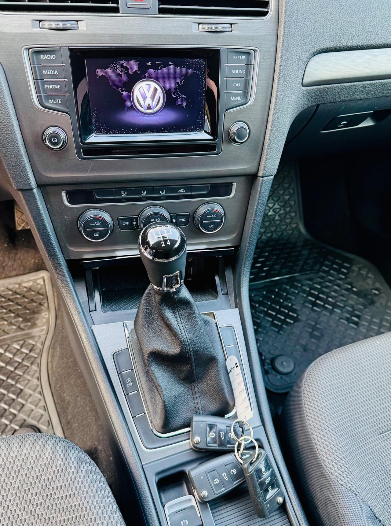 Volkswagen Golf 1.6 TDI 5p. Trendline BlueMotion