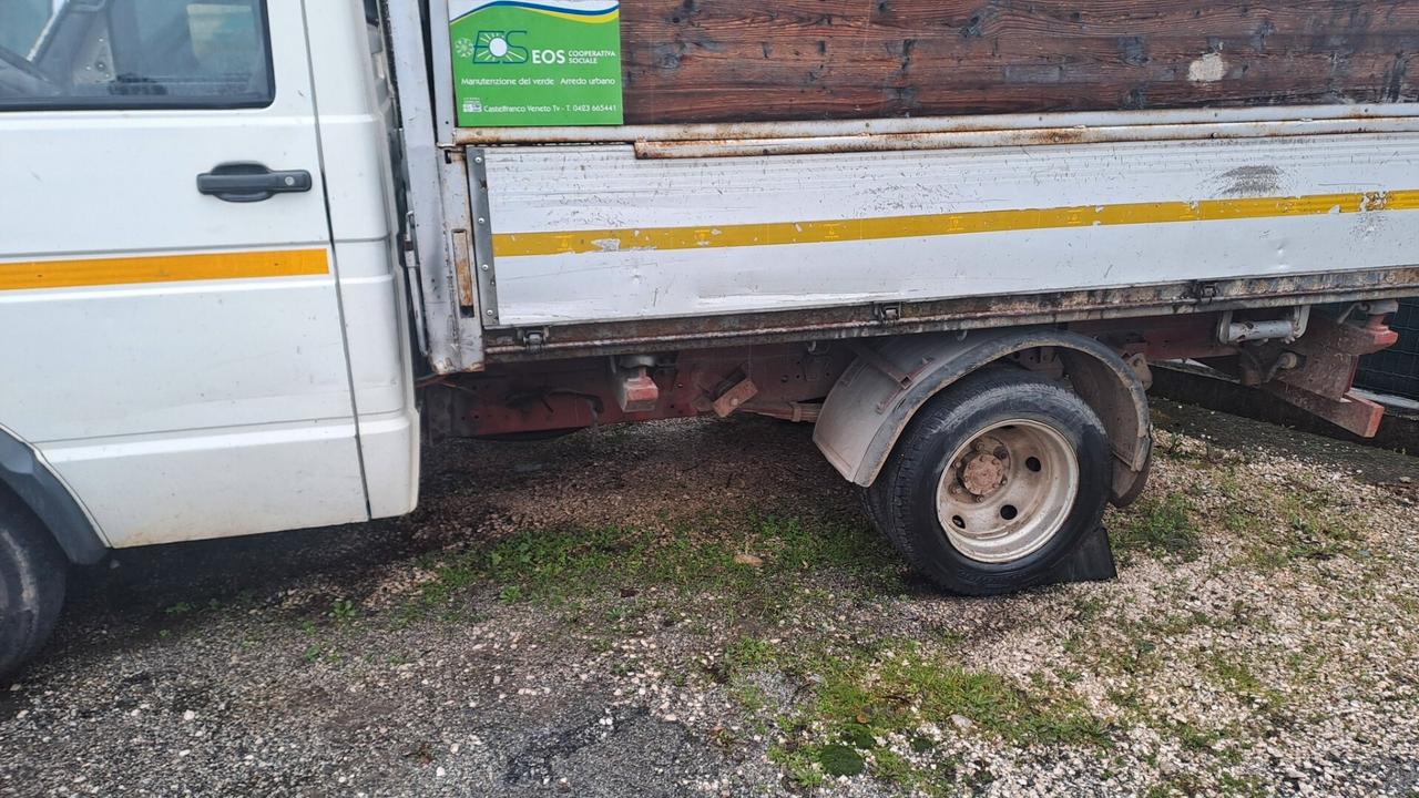 Iveco 2.8 JTD Daily RIBALTABILE