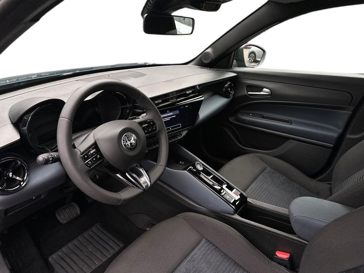 ALFA ROMEO Junior - Junior 1.2 ibrida 145cv edct6