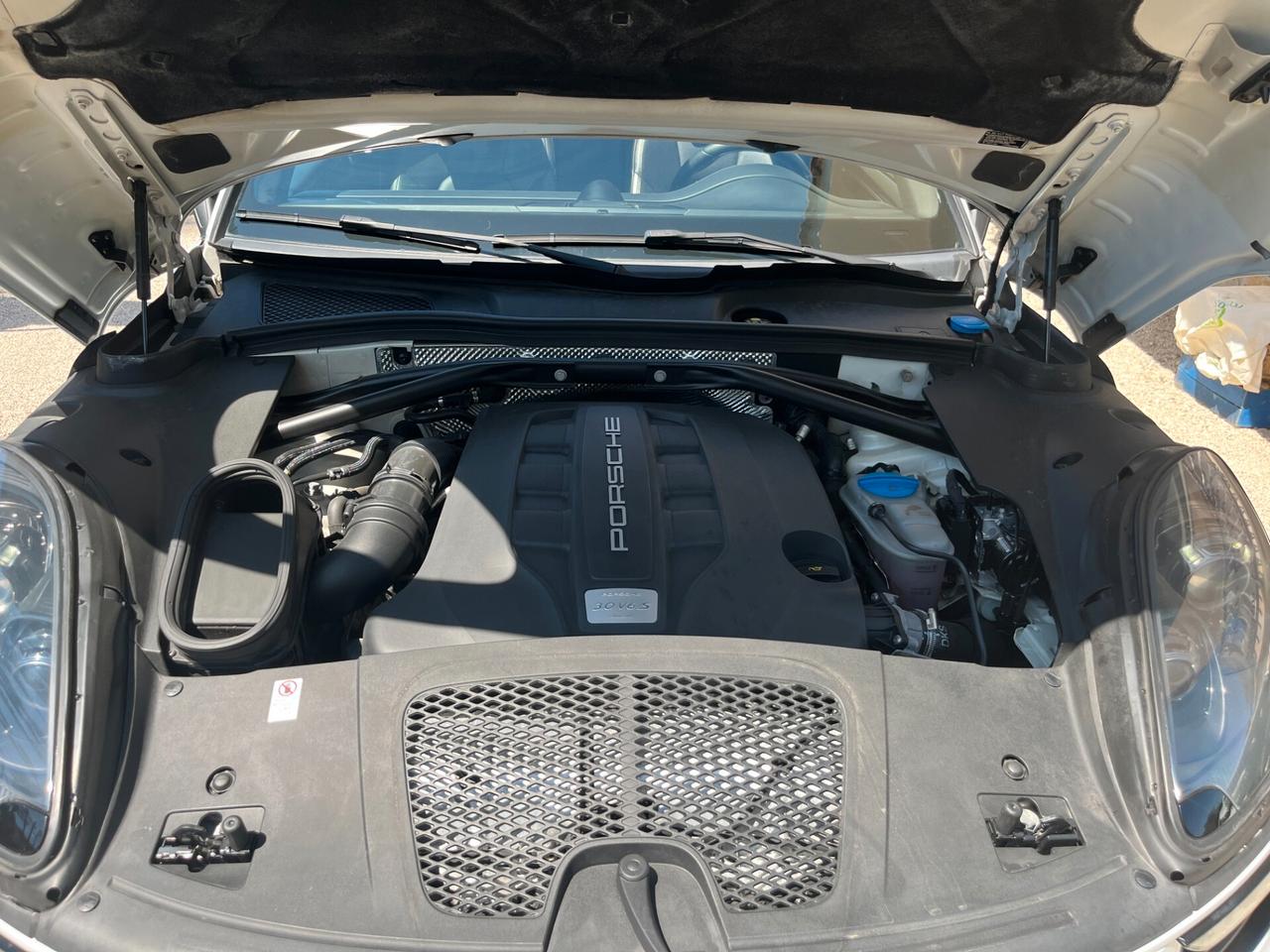 Porsche Macan S 3.0 FULL OPTIONAL 2016