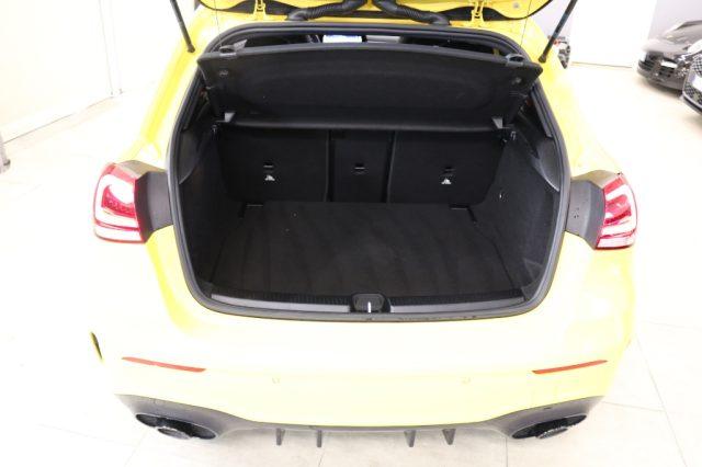MERCEDES-BENZ A 35 AMG 4Matic