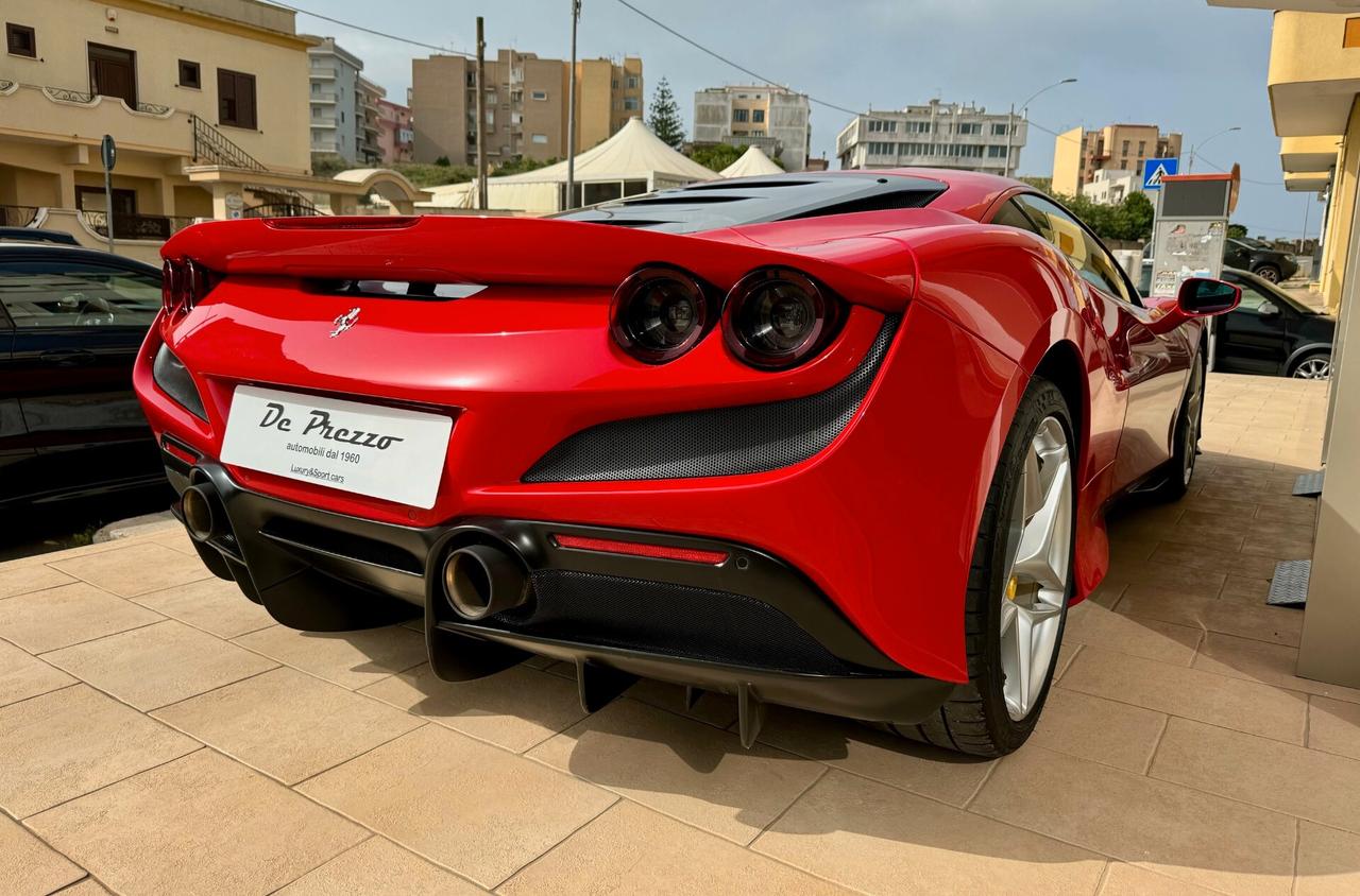 Ferrari F8 F8 Tributo