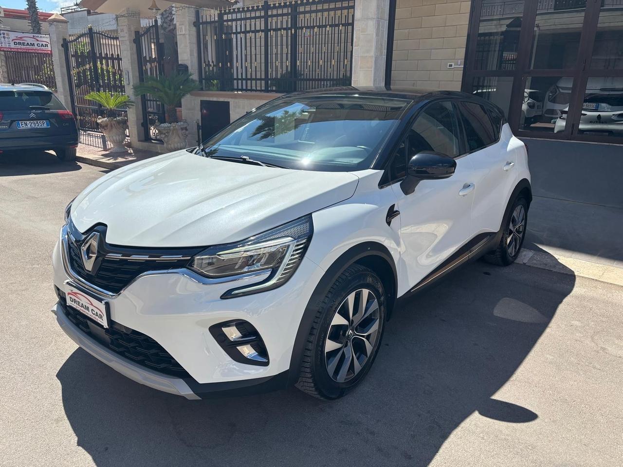 Renault Captur Blue dCi 115 CV EDC Intens