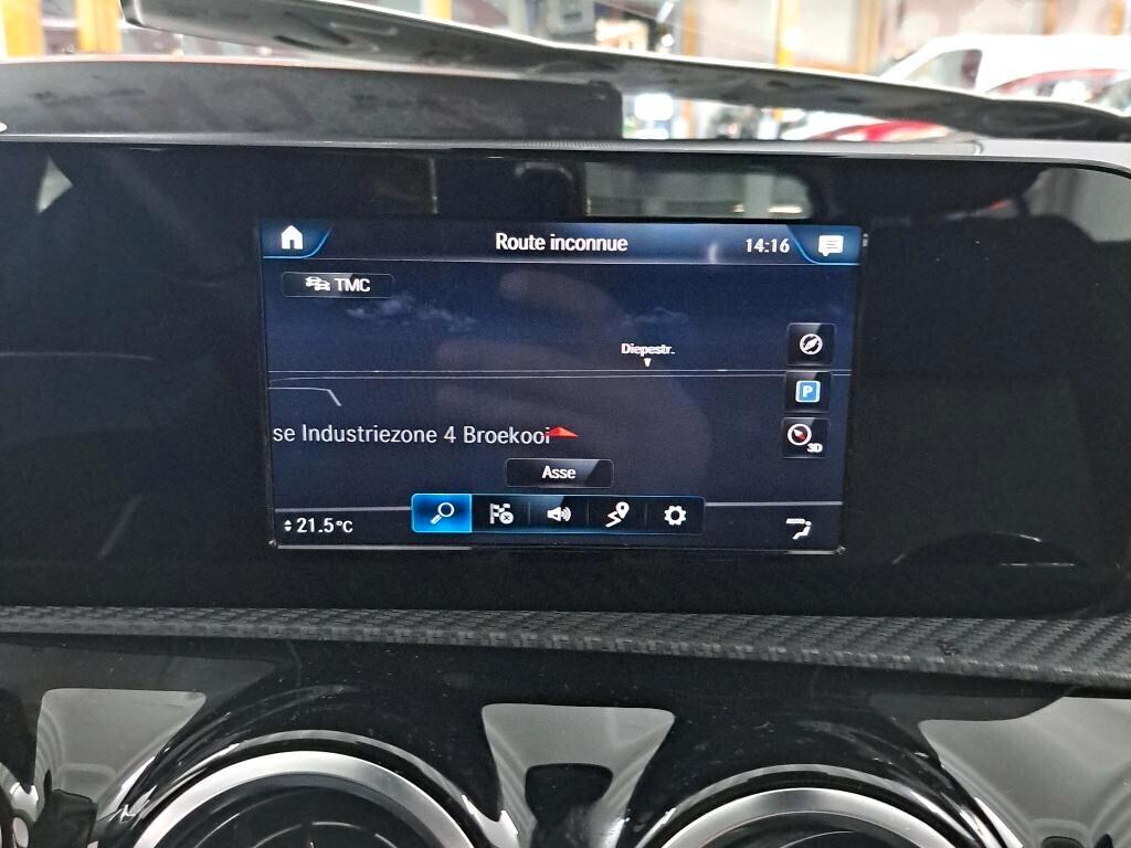 MERCEDES-BENZ A 180D 116CV 6M. BUSINESS SOLUTION ( CRUISE - NAVI - PARK ASSIST )