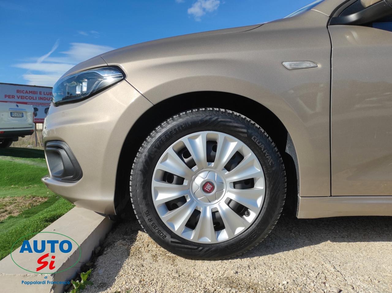 Fiat Tipo 1.6 Mjet - 120cv BERLINA