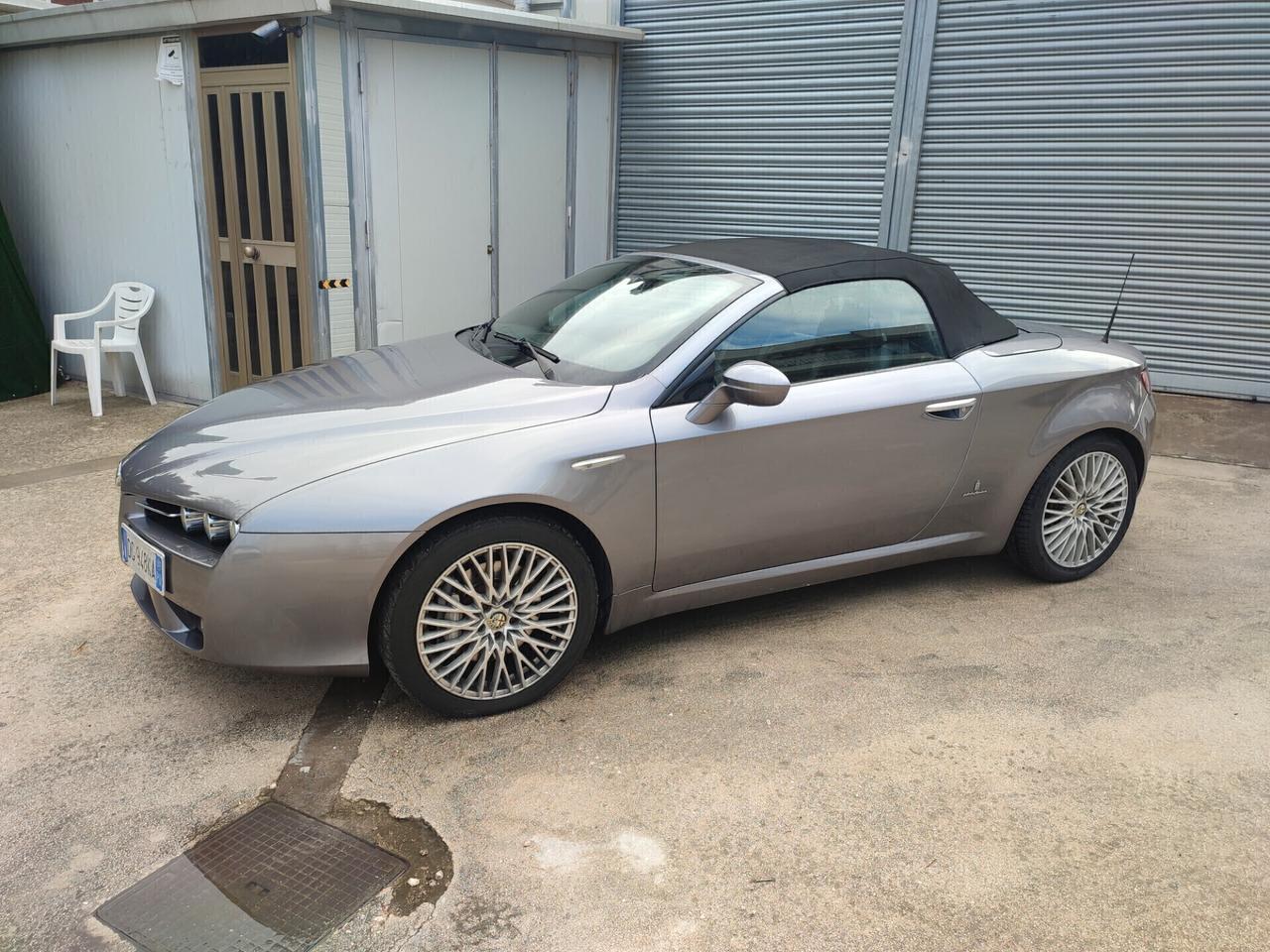 Alfa Romeo Spider 2.4 JTDm 210CV