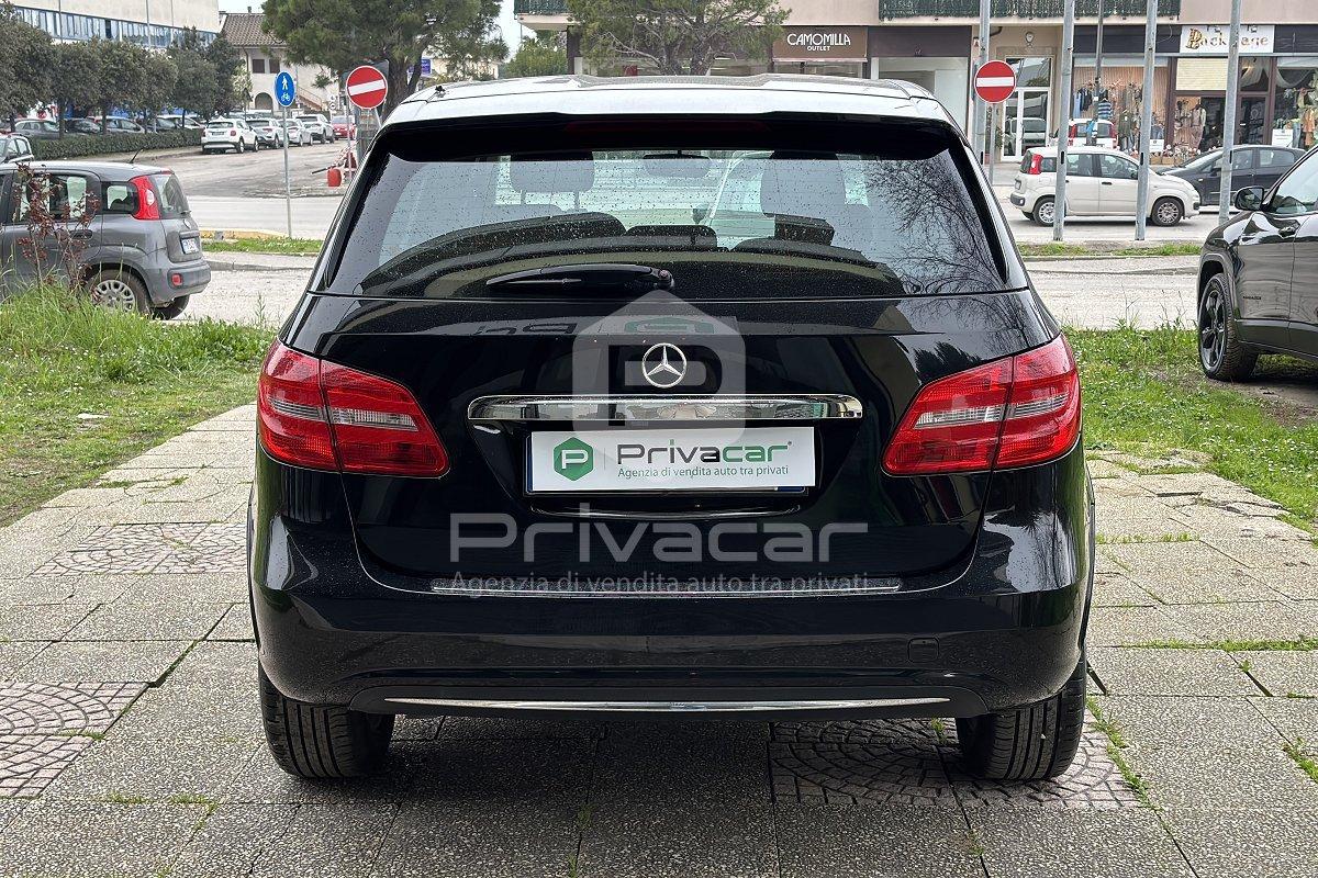 MERCEDES B 200 NGD Executive