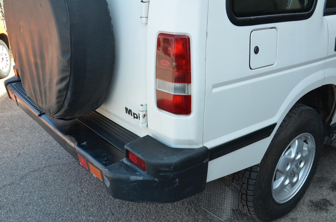 Land Rover Discovery 2.0i 16V cat 5 porte Luxury