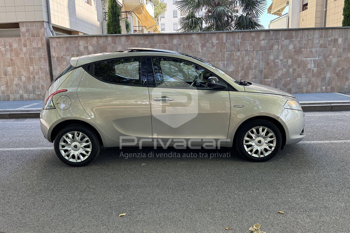 LANCIA Ypsilon 1.2 69 CV 5 porte S&S Platinum